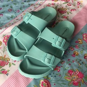 Xhileration Sandles and Free Flower Choker!